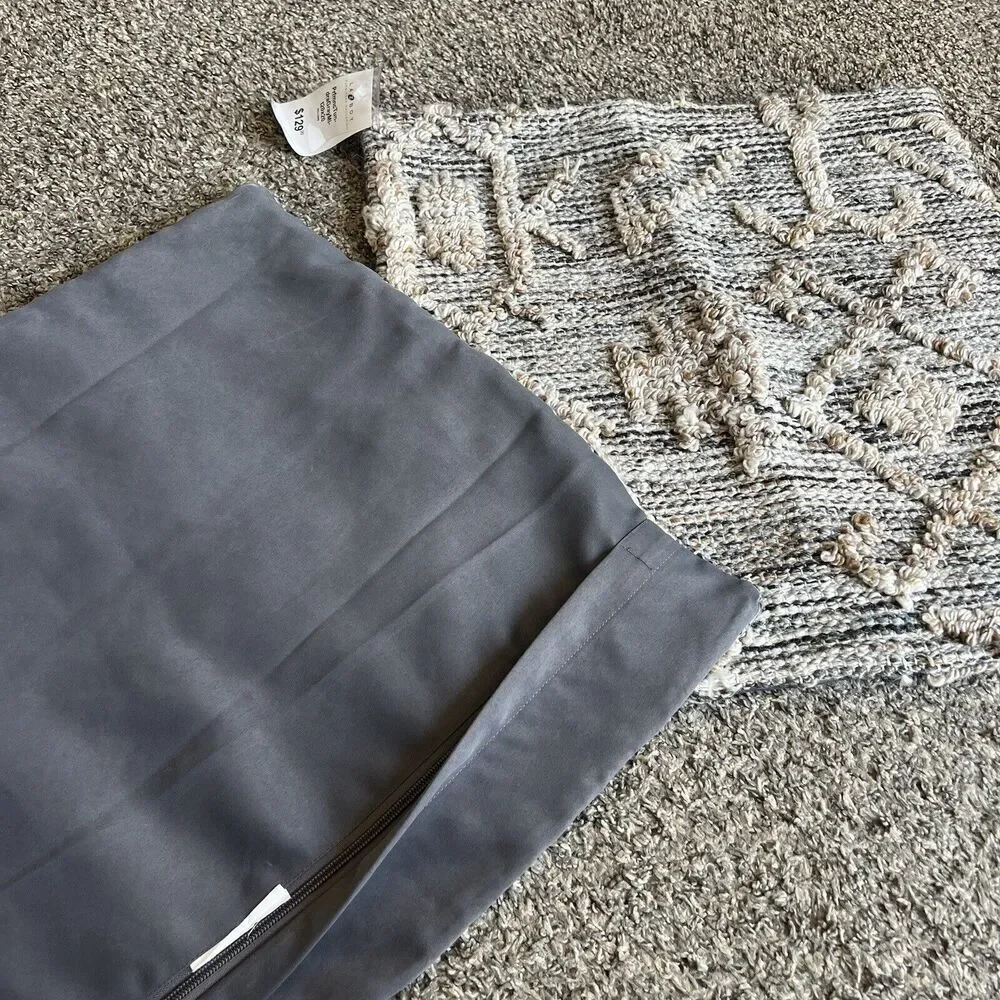 La Z Boy Woven Textured Gray Tan Throw Pillow Covers High Quality Set Of 2 New